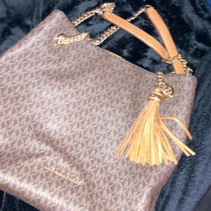 MK purse